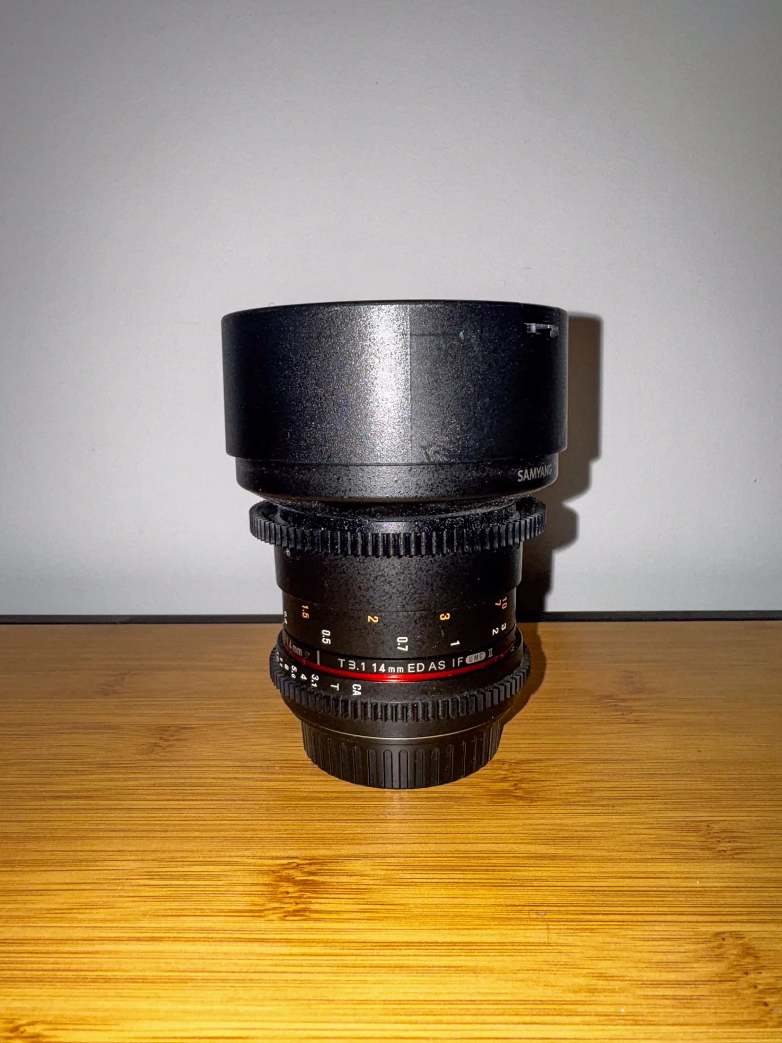 Samyang 14mm T3.1 VDSLR II EF - Photo 2 sur 2