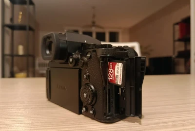 Location Panasonic Lumix S5