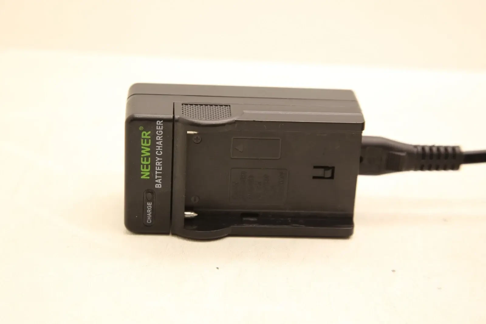 Neewer Sony NP-F970 Batterie 6600mAh Li-ION - Photo 6 sur 6