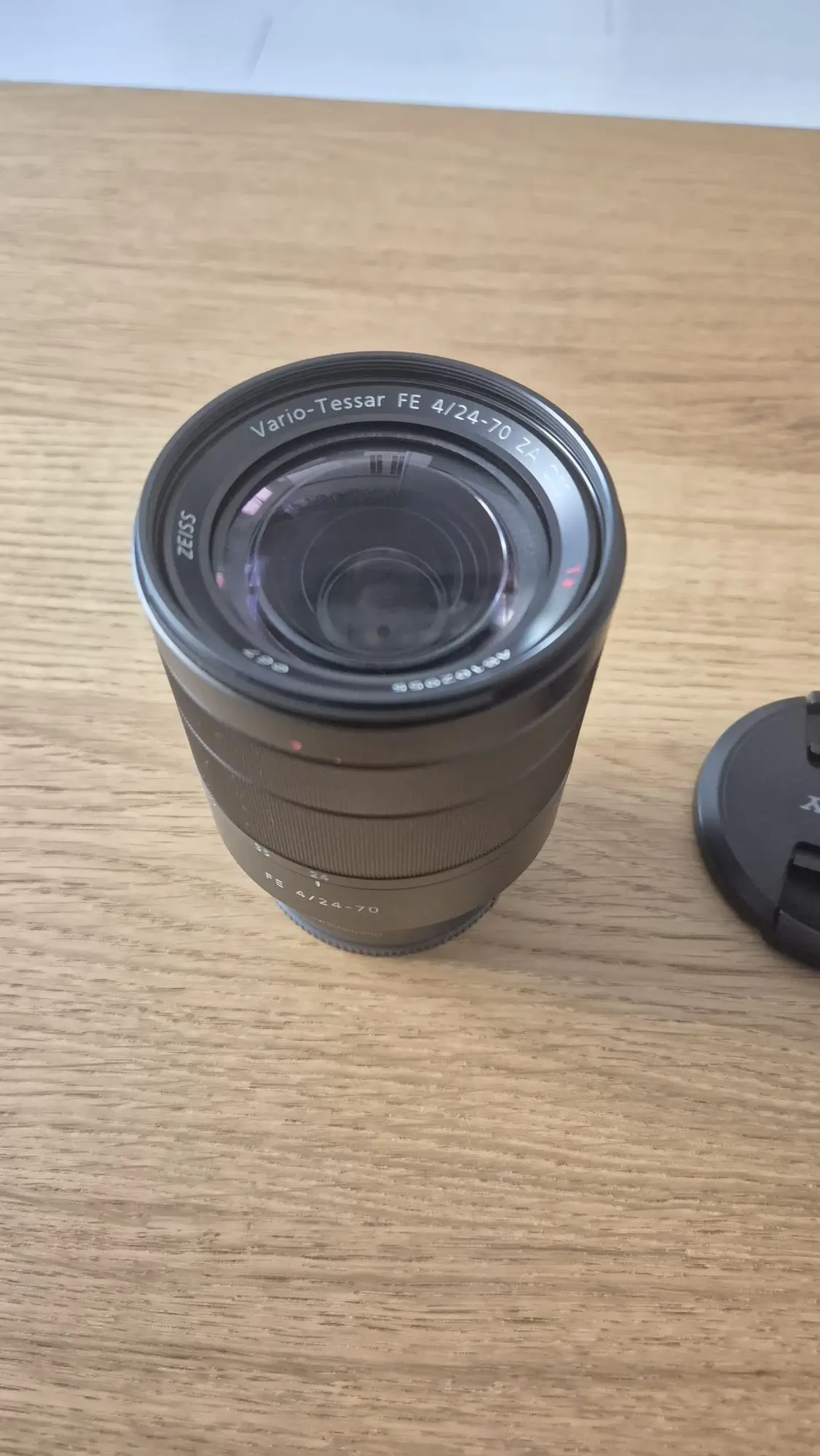 Sony Zeiss - Photo 1 sur 2