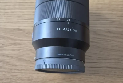 Location Sony Zeiss