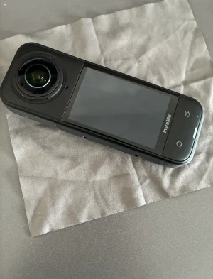 Location Insta360 X5