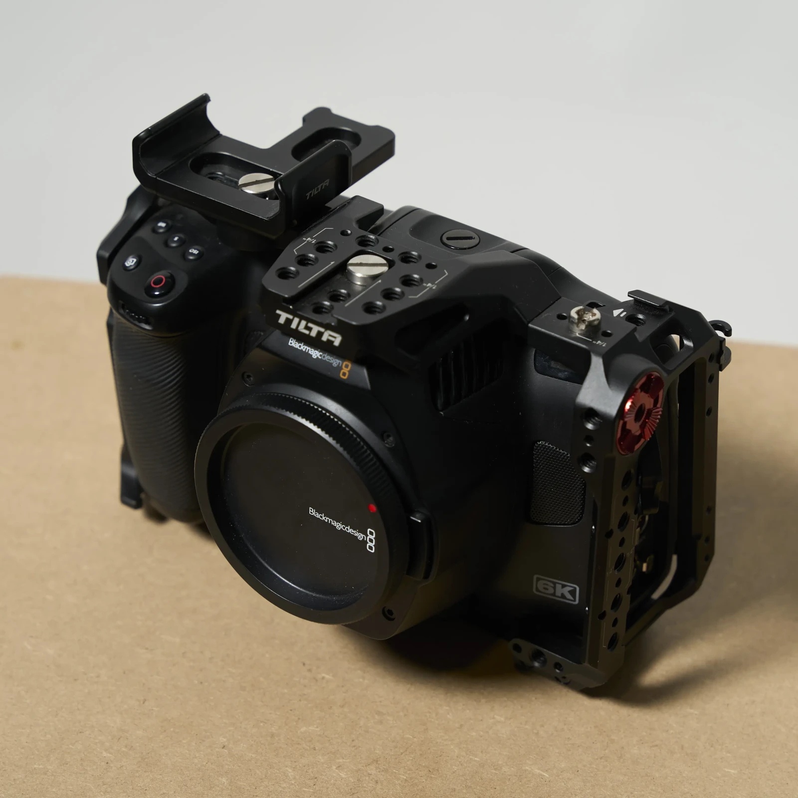 Blackmagic Design Pocket Cinema Camera 6K - Photo 2 sur 7
