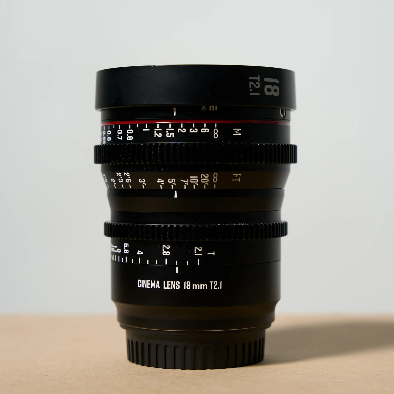 MEIKE Prime Cinema 18mm T2.1 EF Super 35 - Photo 2 sur 4