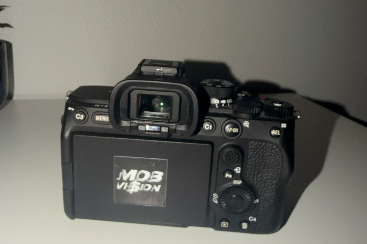 Location Sony Alpha 7 IV (A74) - Lightyshare