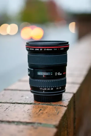 Location Canon EF 17-40mm f/4L USM