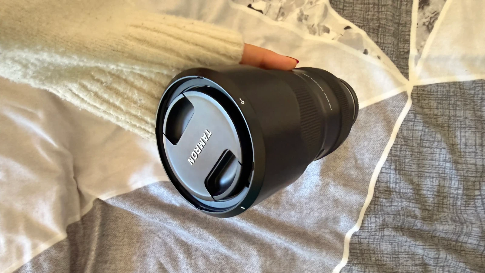 Tamron 70-180mm F/2.8 Di III VXD pour Sony FE - Photo 2 sur 4