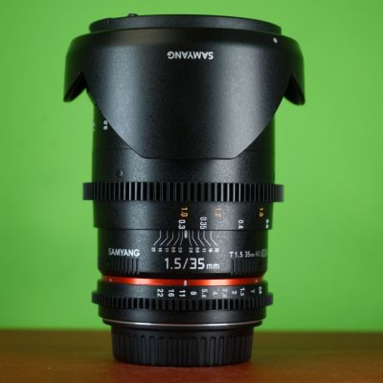 PACK CINÉ SAMYANG EF 5 OPTIQUES (16-24-35-50-85) - Photo 3 sur 5