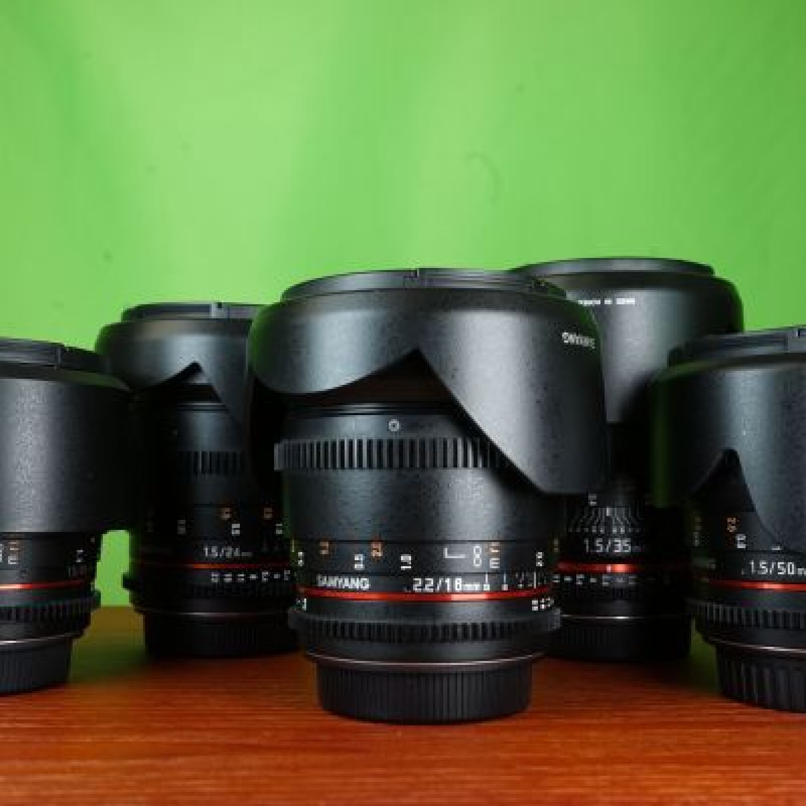 SAMYANG CINÉ  2 OPTIQUES  PACK  EF (16-24-35-50-85) - Photo 2 sur 5