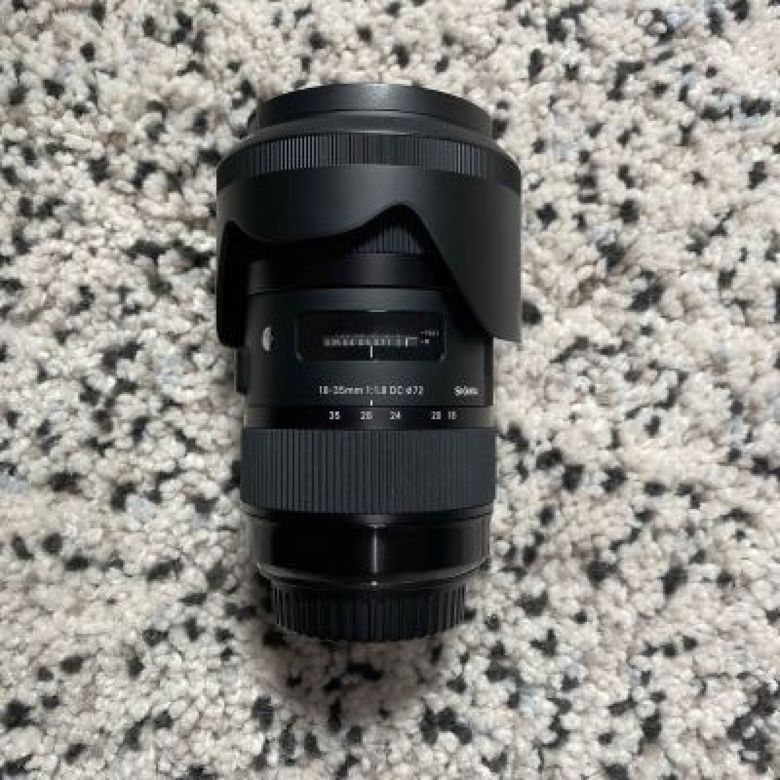 Sigma Art 18-35 f1,8 Monture EF - Photo 1 sur 3