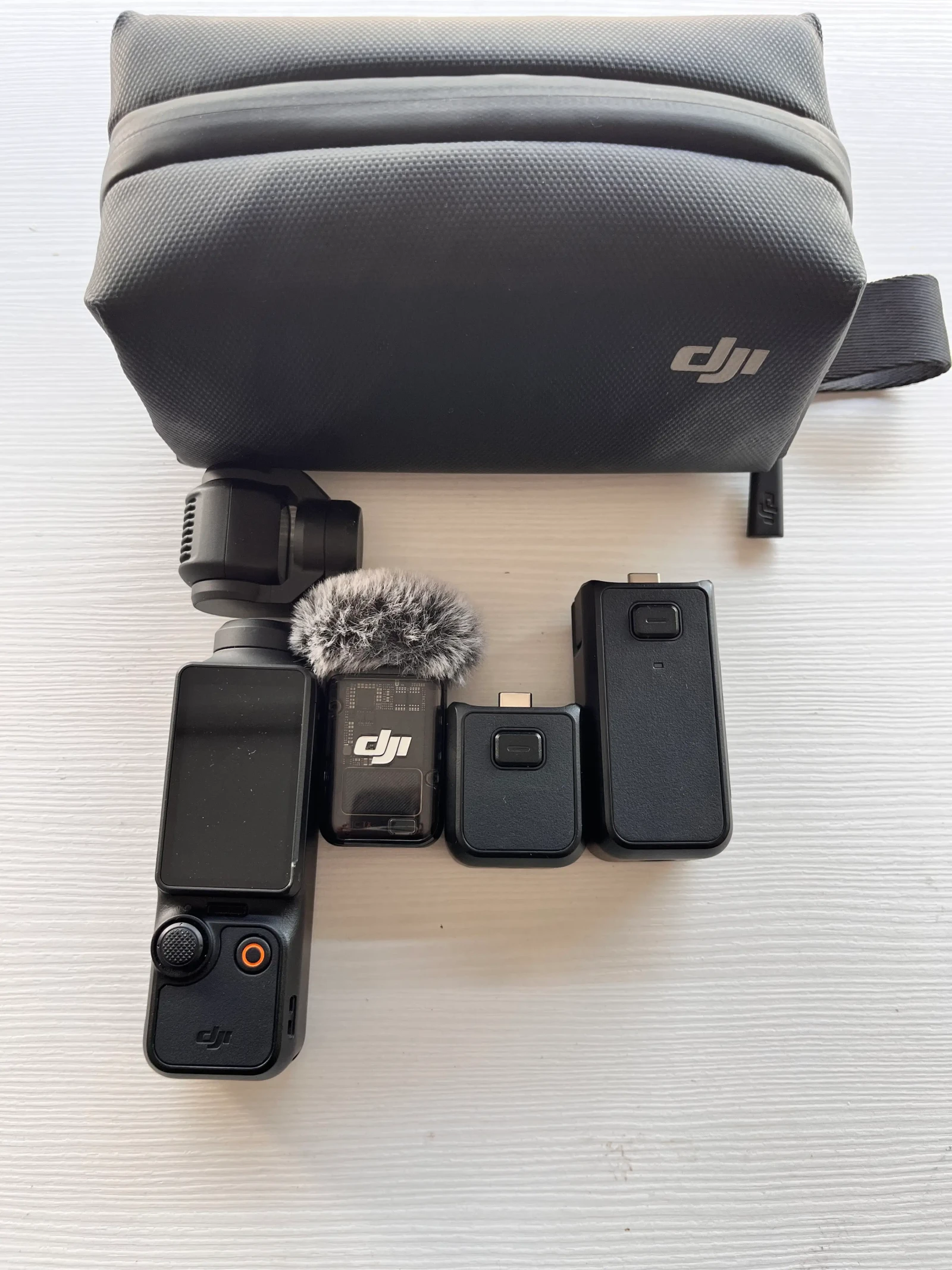 DJI Osmo pocket 3 - Photo 1 sur 3