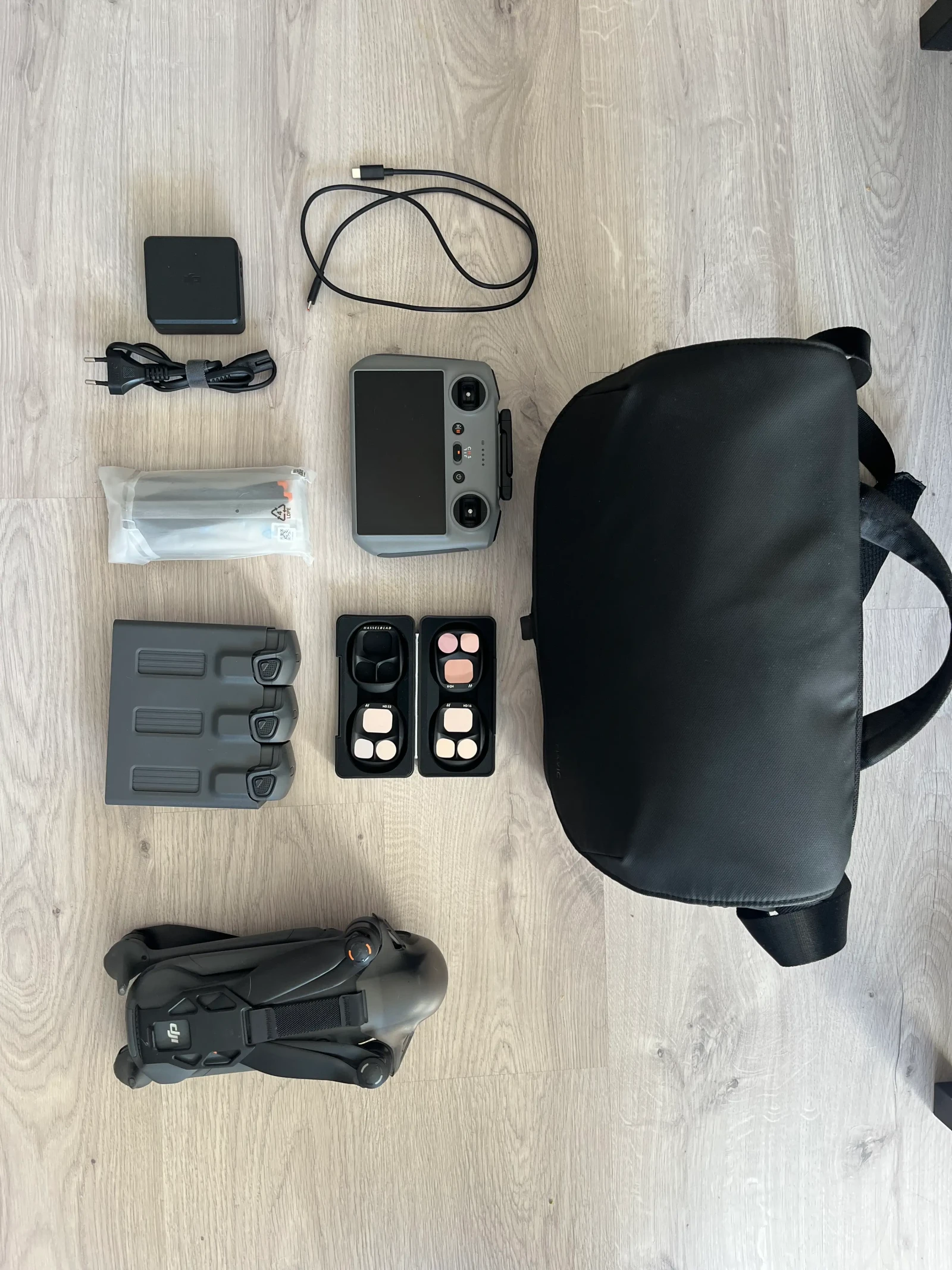 DJI Mavic 4 pro - Photo 2 sur 3
