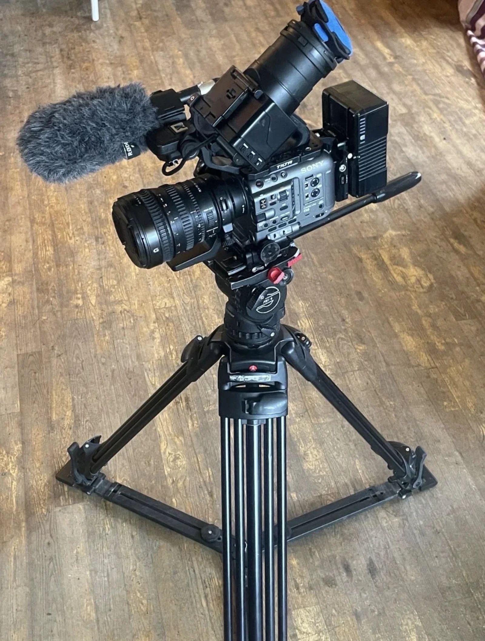 Sony FX6 - Photo 3 sur 3