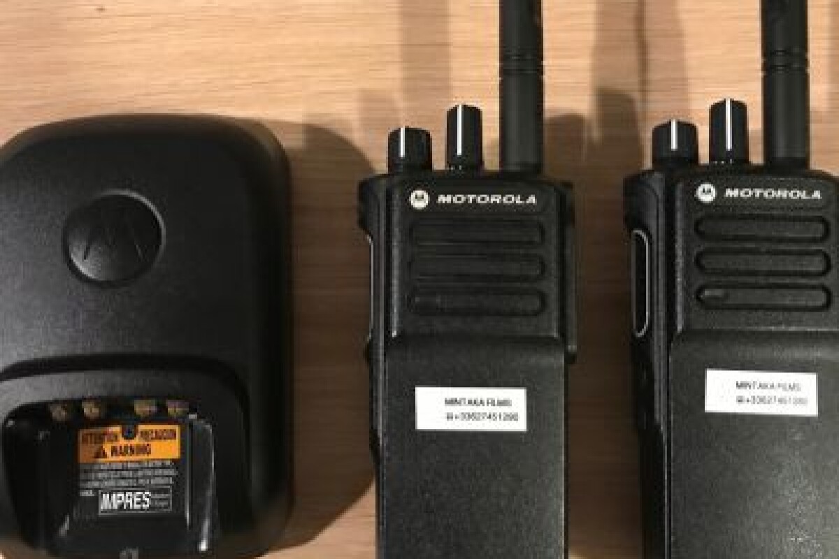 Location KIT PRO 2 Talkie Walkie Motorola DP 4400e - Lightyshare