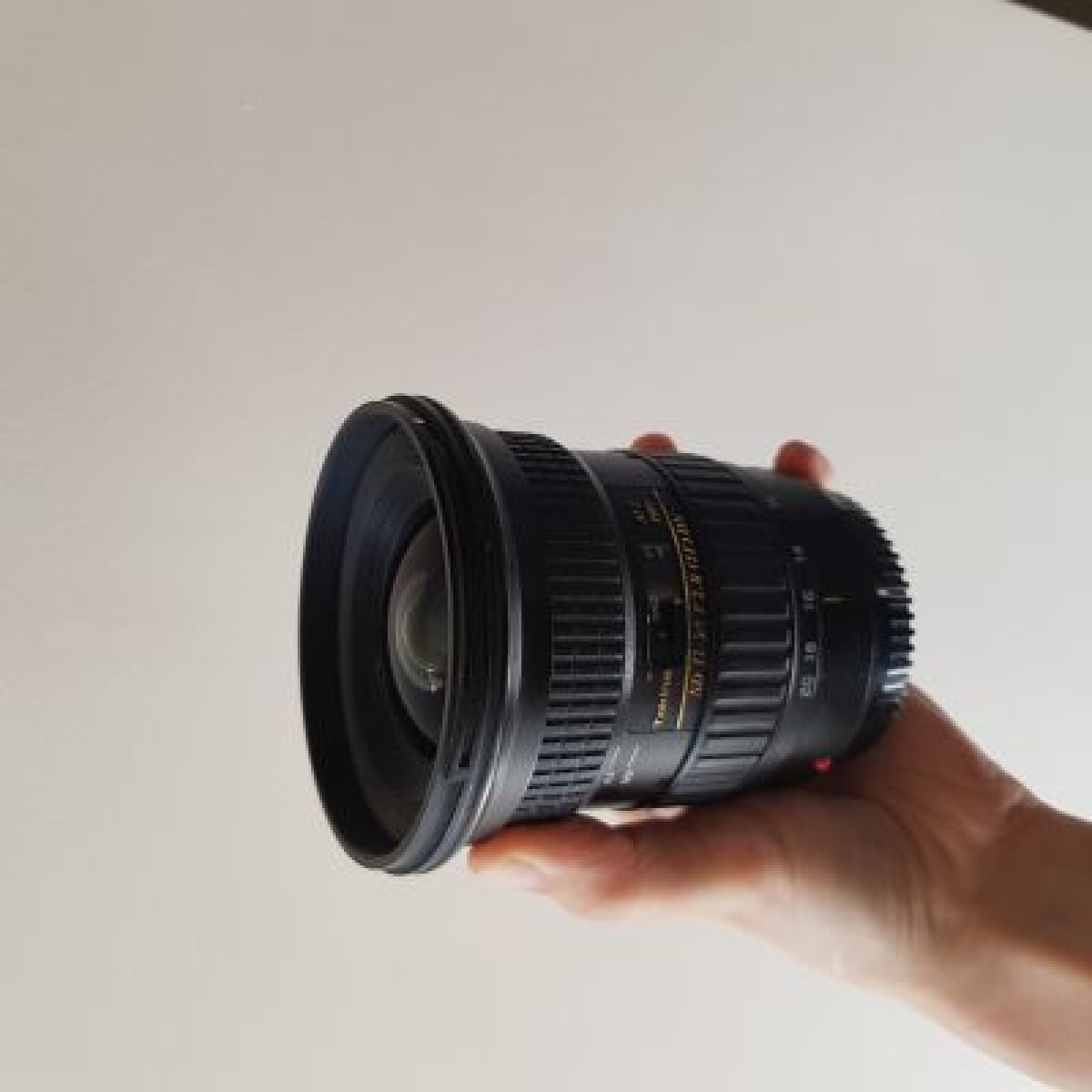 Tokina AT-X 11-20mm f/2.8 DX - Photo 1 sur 2