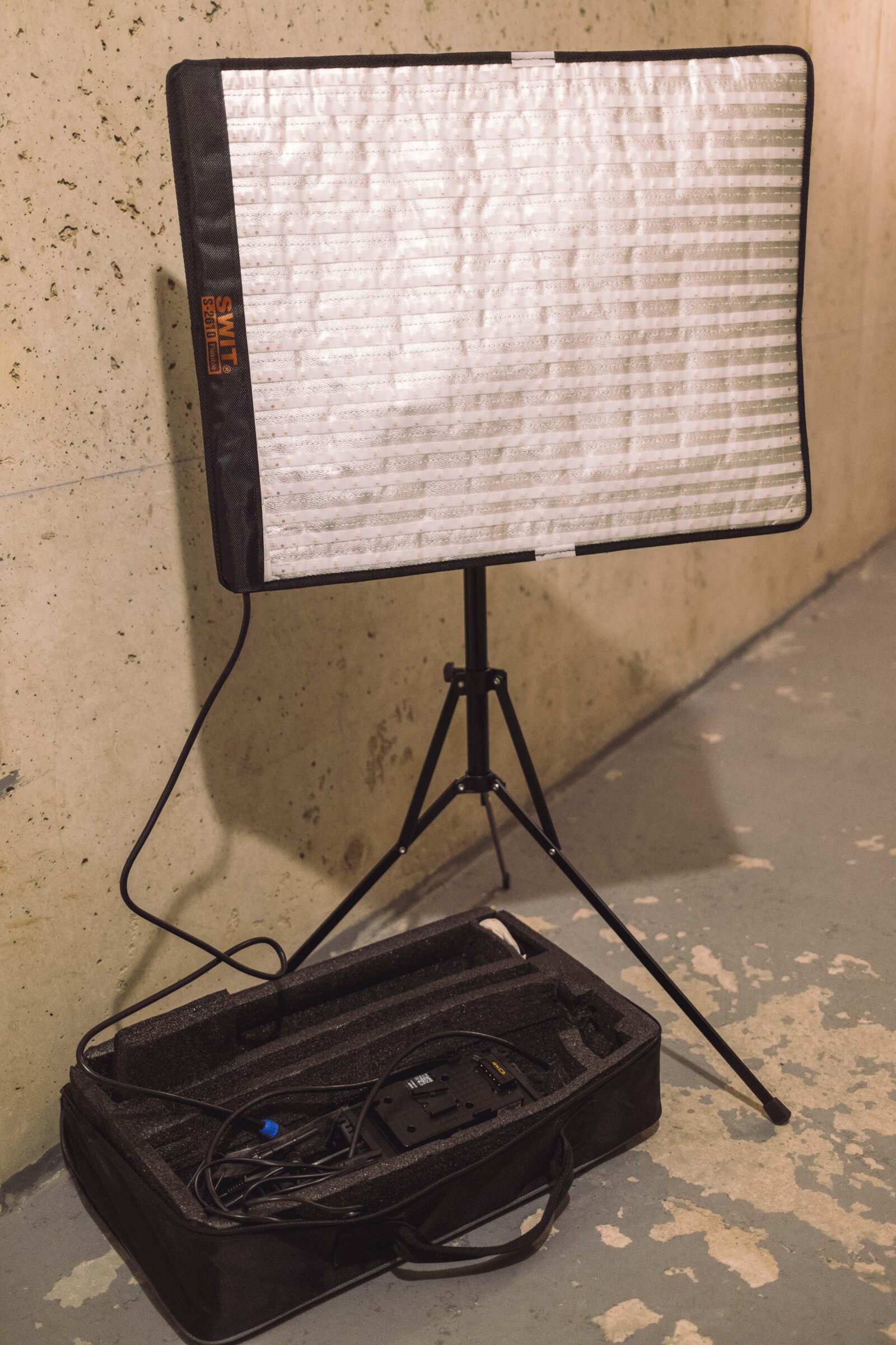 Panneau led flexible SWIT S-2610 - Photo 1 sur 1