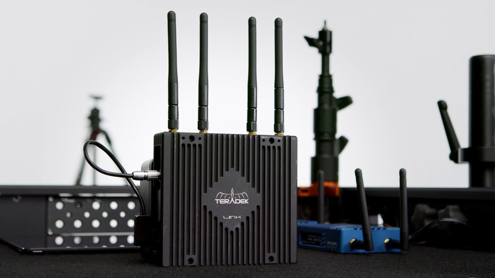 Teradek Serv Pro - Photo 3 sur 5