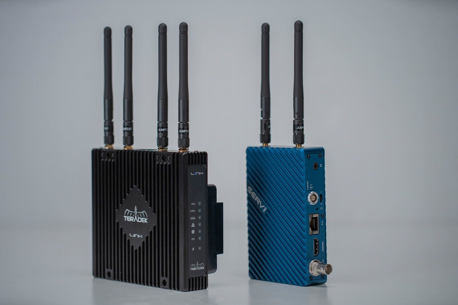 Teradek Serv Pro - Photo 1 sur 5
