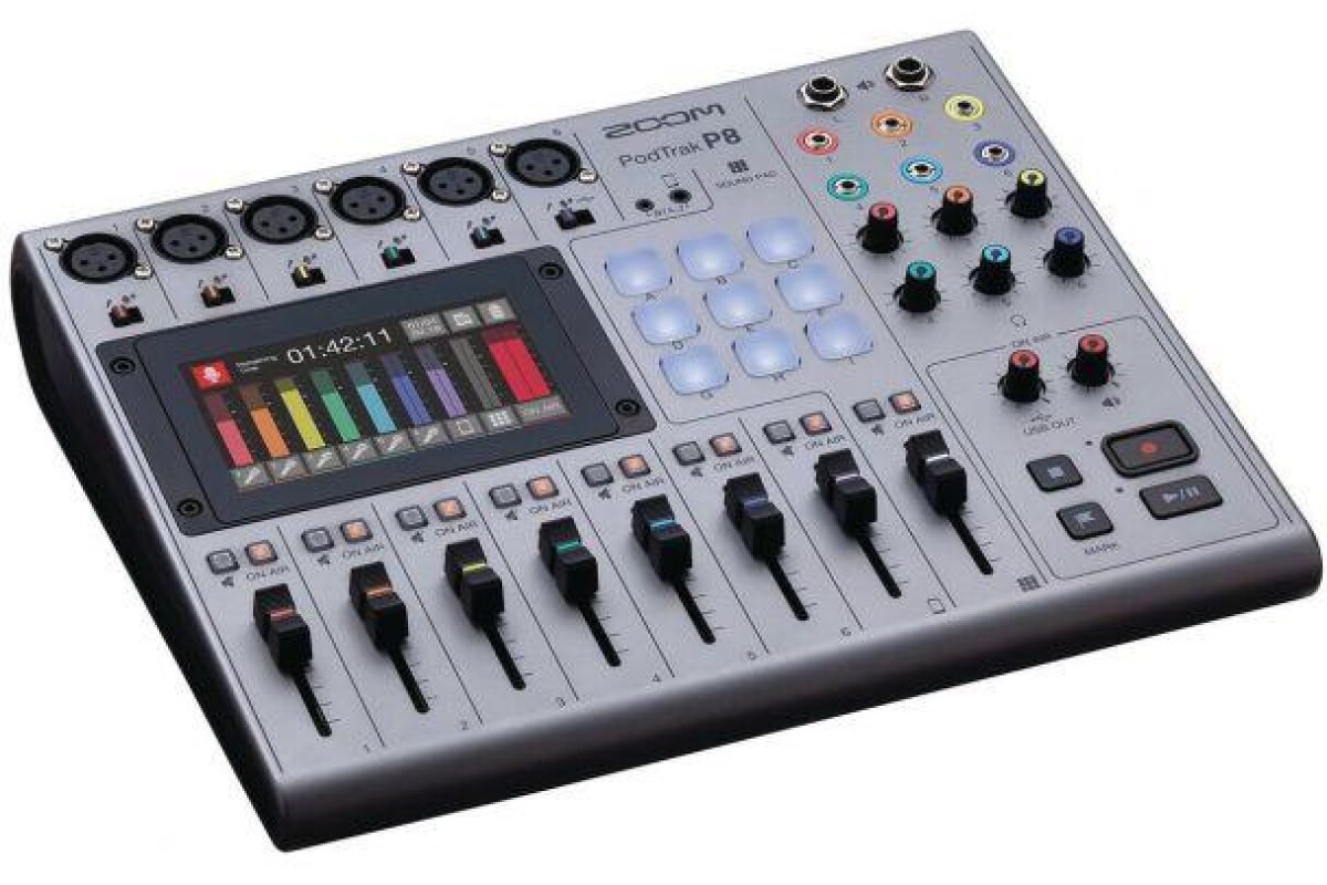 Location Zoom Podtrack P8 - Console/enregistreur multipiste special podcast + Carte SD 16go - Lightyshare