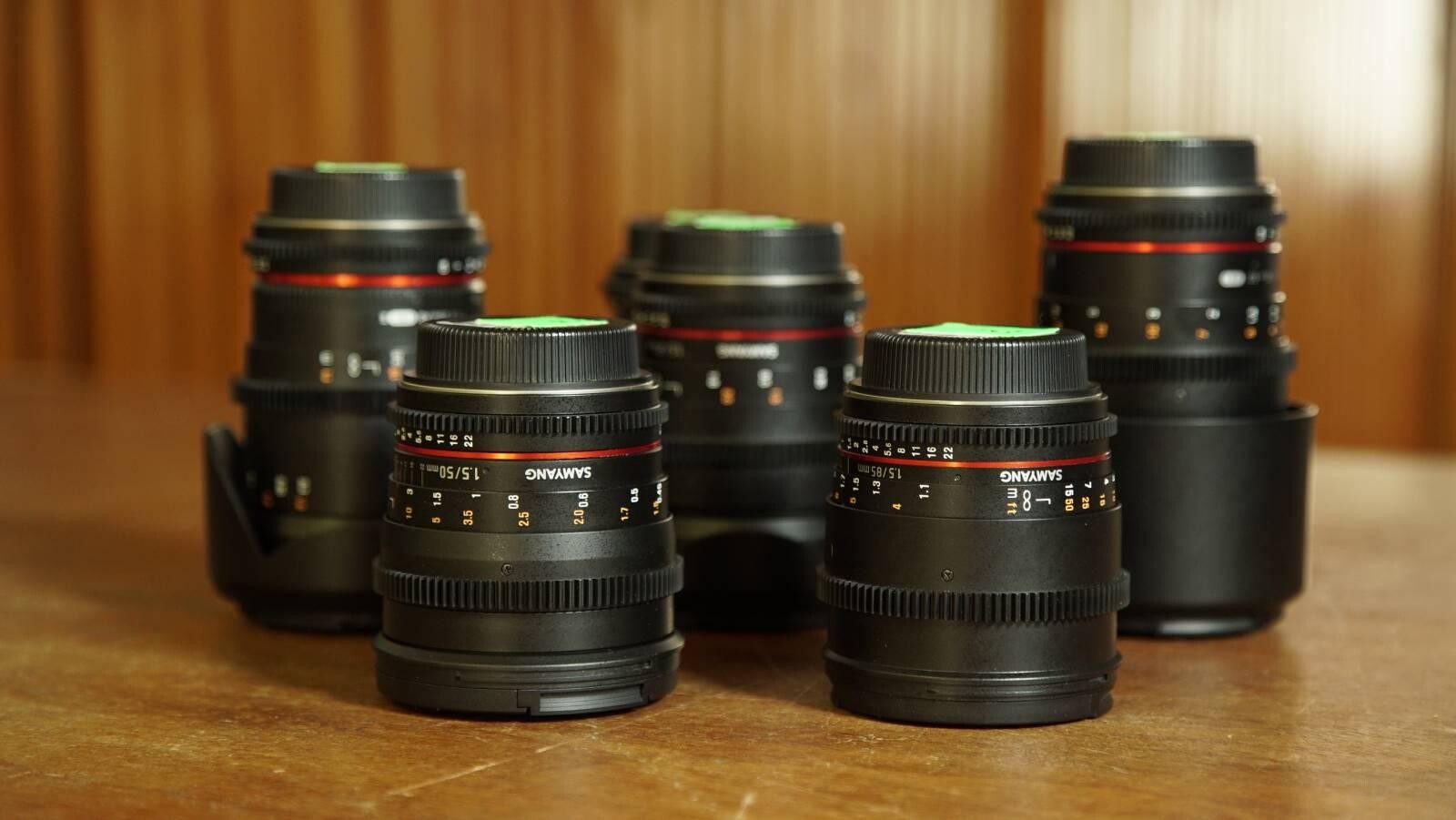 Pack d'optique ciné Samyang EF 16 24 35 50 85  - Photo 1 sur 1