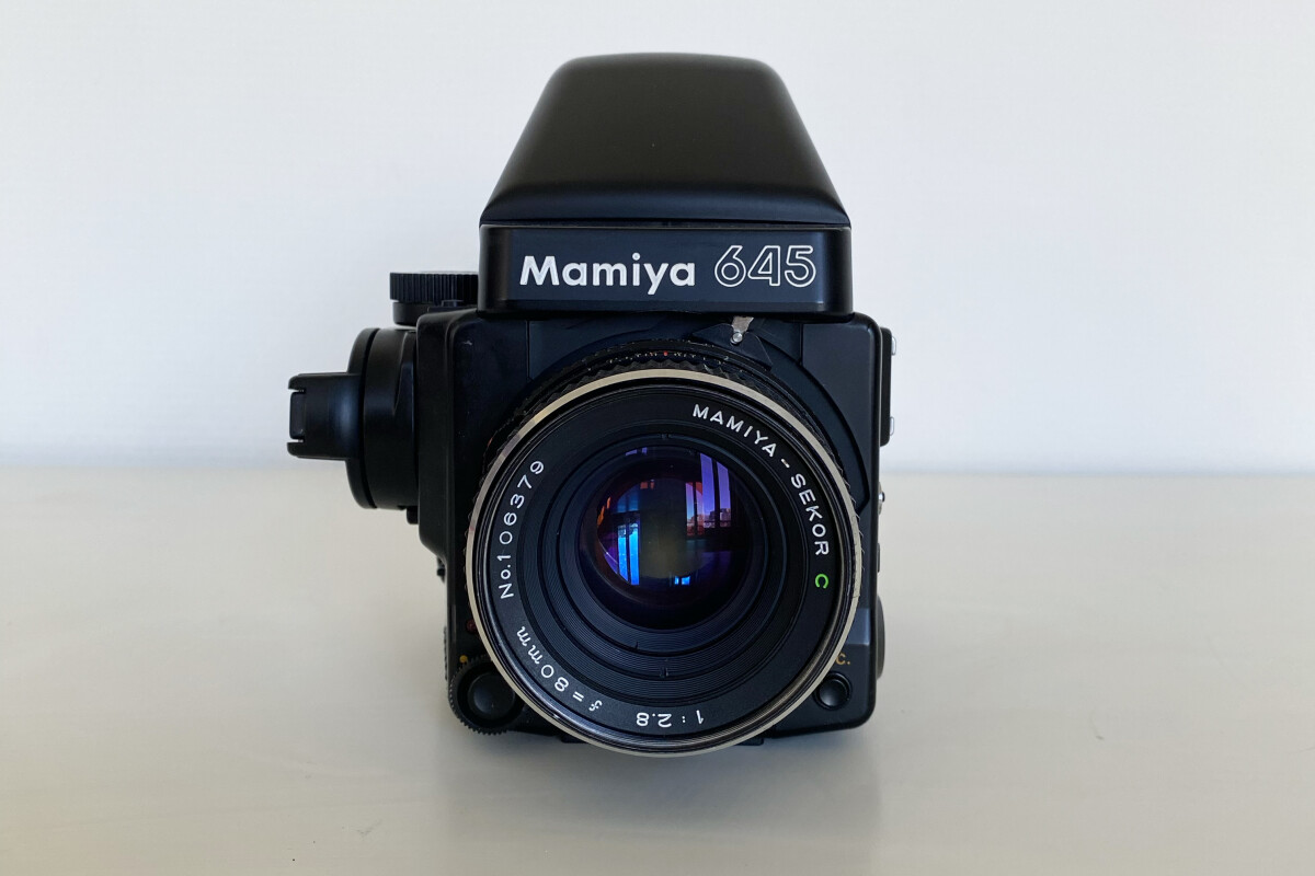 Location Mamiya 645 - Lightyshare