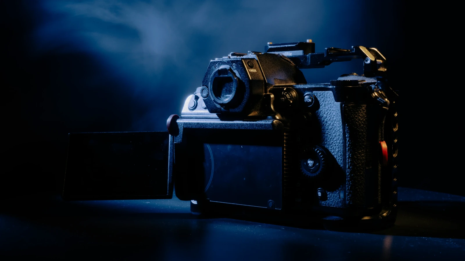 Panasonic Lumix S1H - Photo 2 sur 2