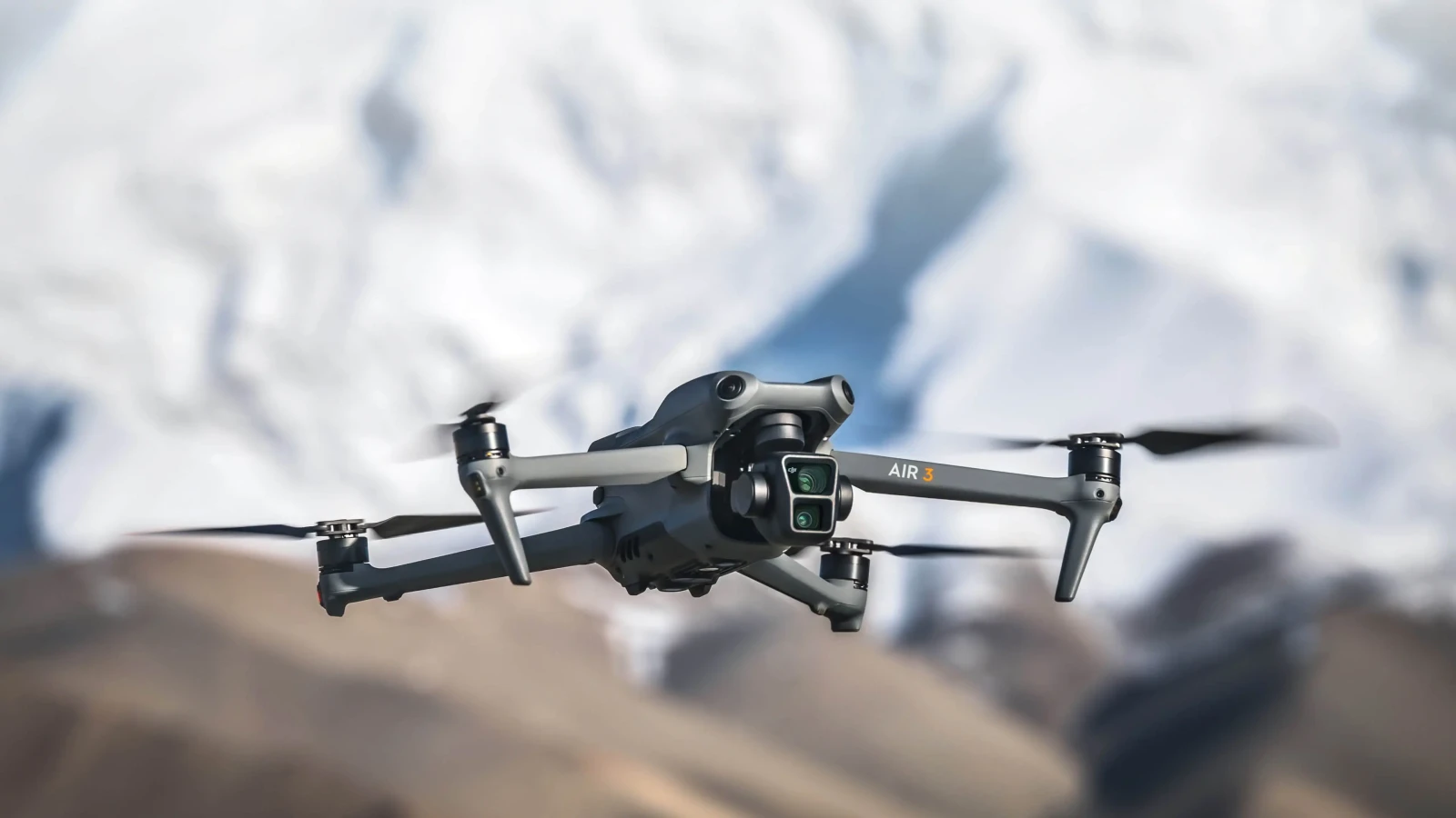 DJI Air 3 fly More Combo - Photo 1 sur 4