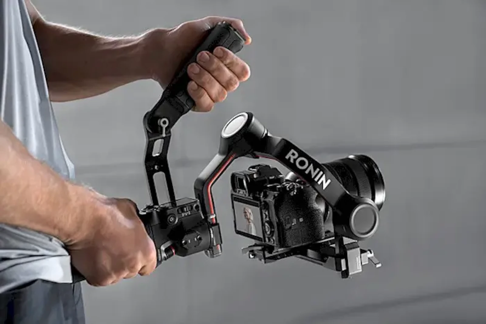 DJI Ronin RS3 - Photo 2 sur 4