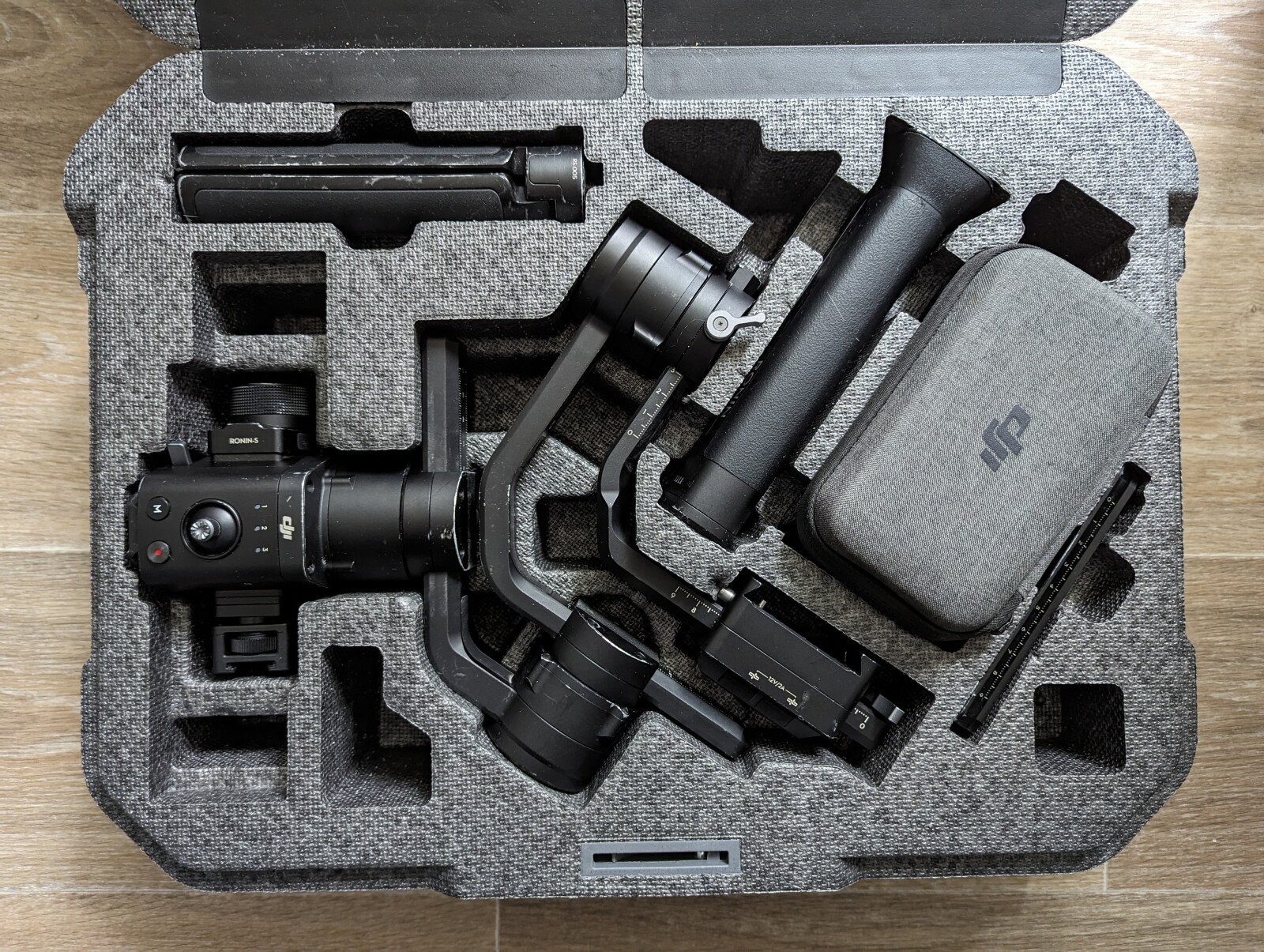 DJI Ronin-S - Photo 1 sur 1
