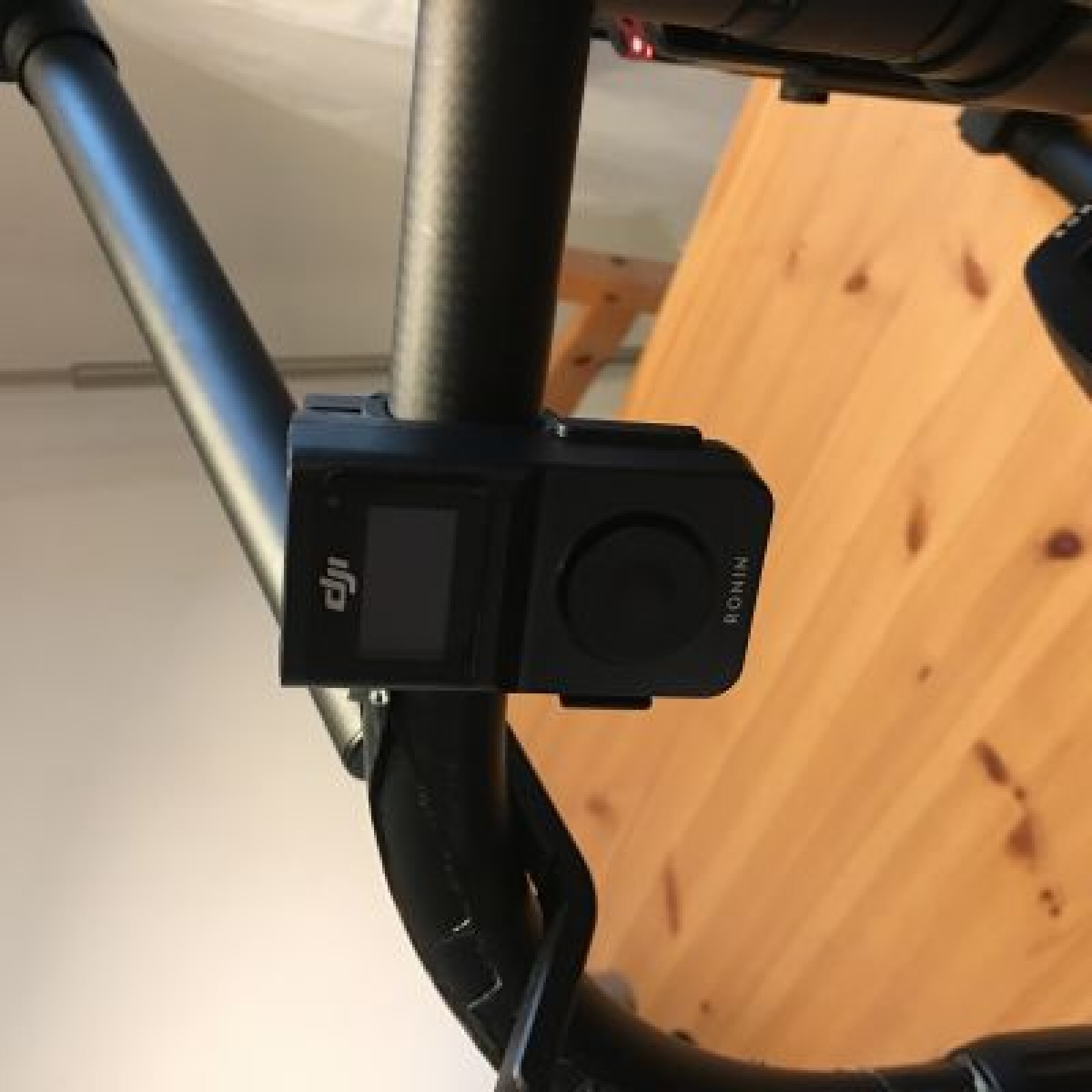 Stabilisateur Ronin MX + Grip + Thumb Controller - Photo 3 sur 5