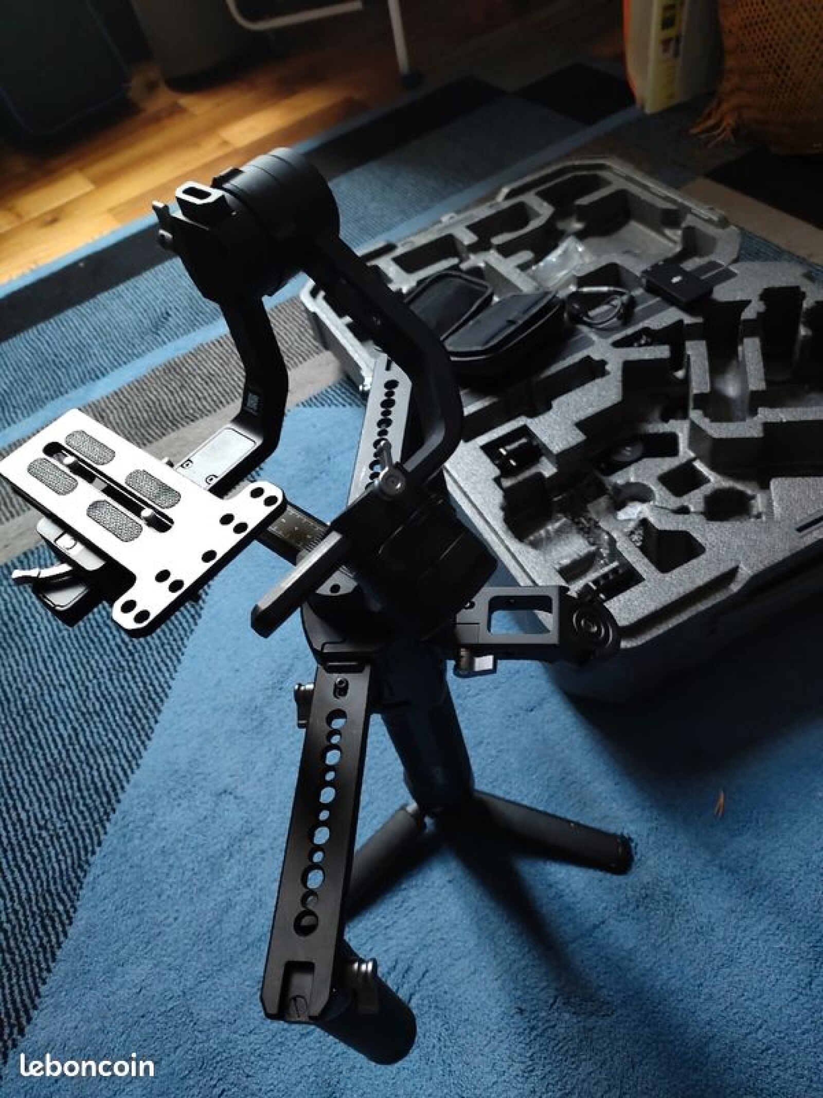 DJI Ronin-S - Photo 1 sur 2