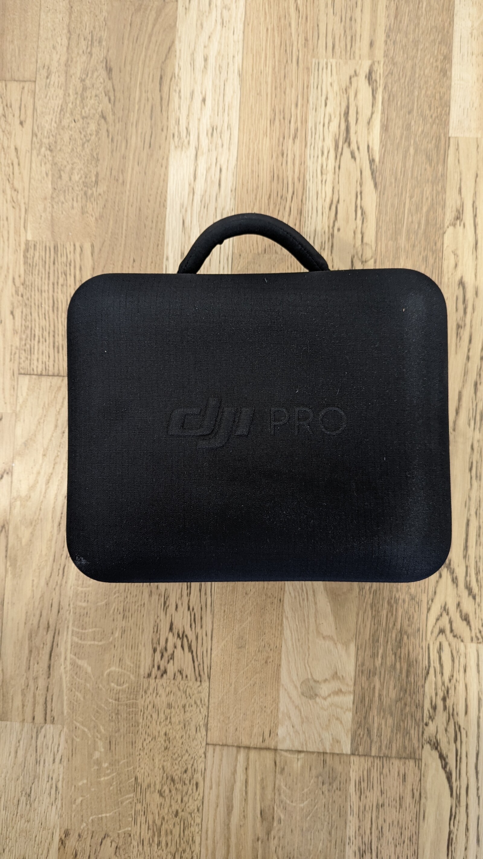 DJI RS3 Pro Combo - Photo 1 sur 3