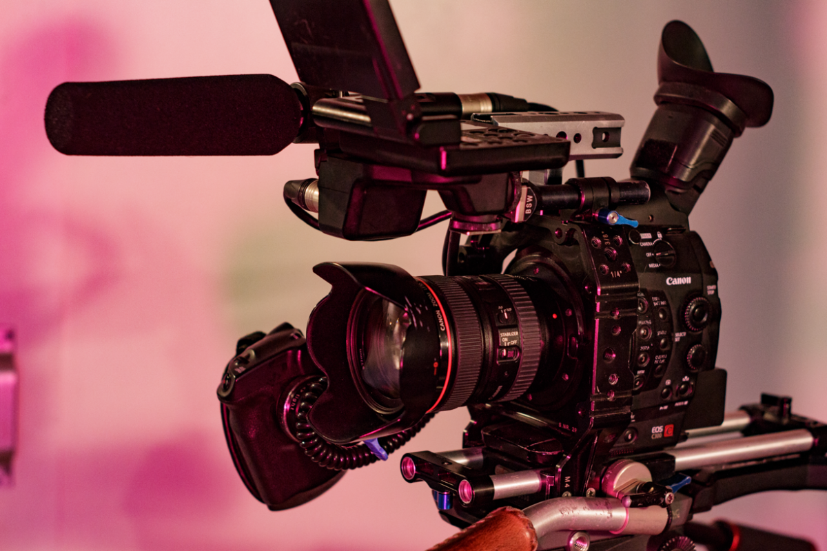 Location Canon EOS C300 - Pack complet tournage - Lightyshare