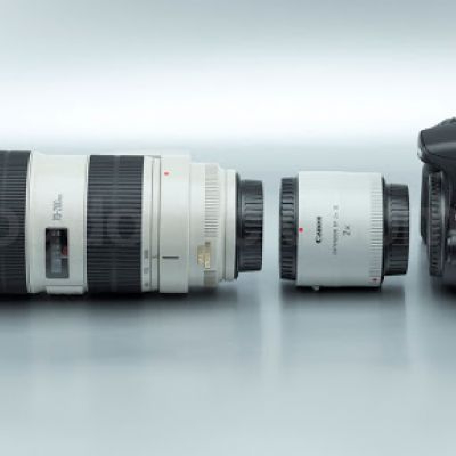 CANON EF 2x Extender III - Photo 2 sur 2