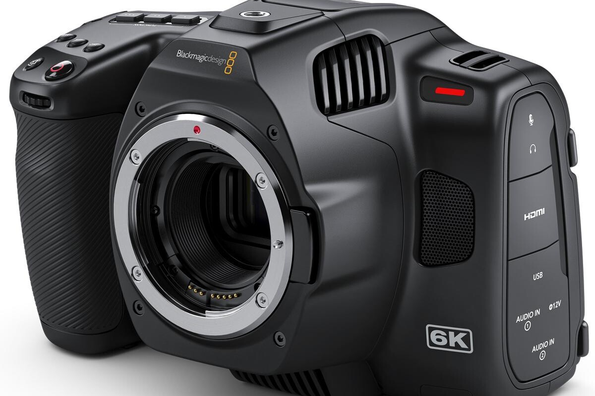 Location Caméra Blackmagic Pocket Cinema Camera 6K Pro - Lightyshare