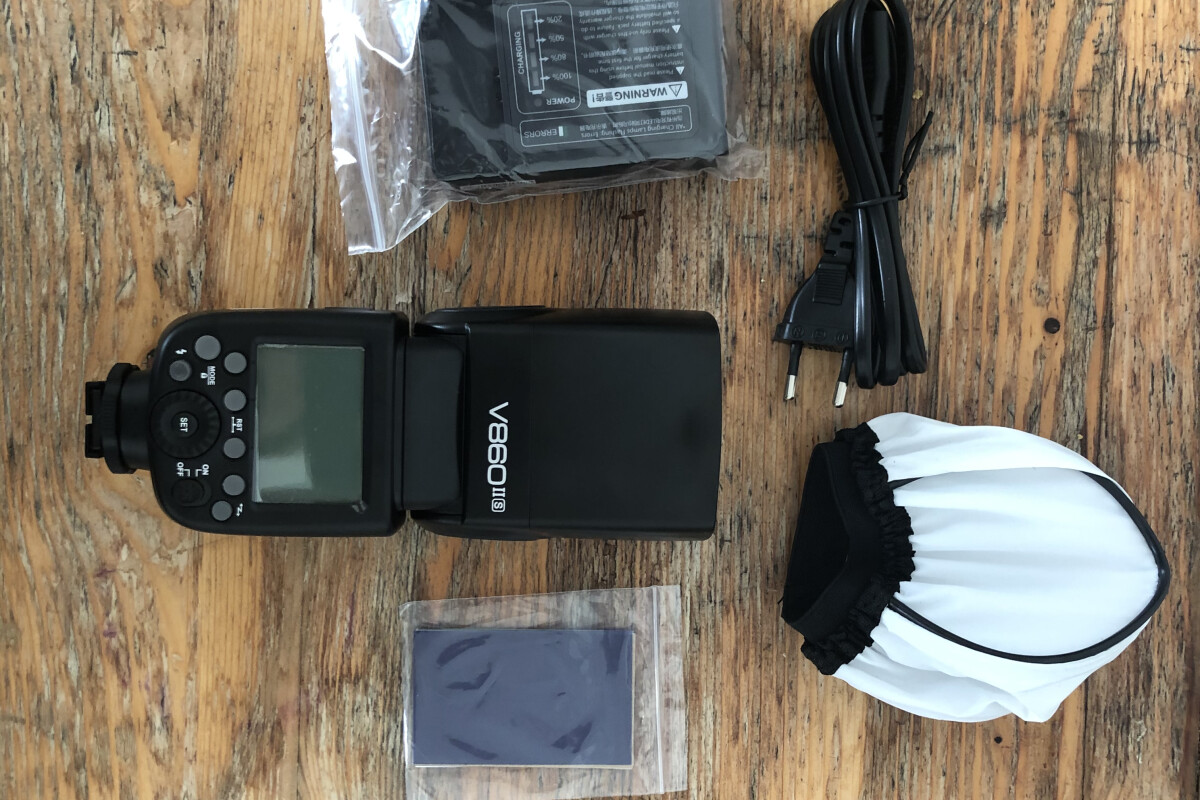 Location Godox V860II-S - Lightyshare