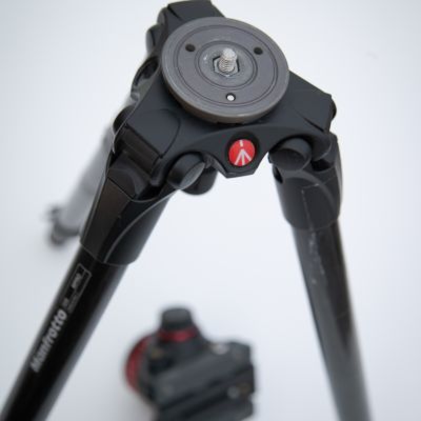 Trépied Carbone & Tête Vidéo Bol 75mm - Photo 2 sur 5