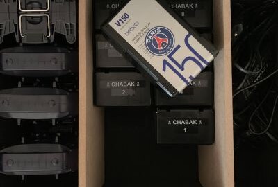 Location PACK 8 BATTERIES BEBOB 147WH V-LOCK + 4 CHARGEURS IDX DUAL MOUNT
