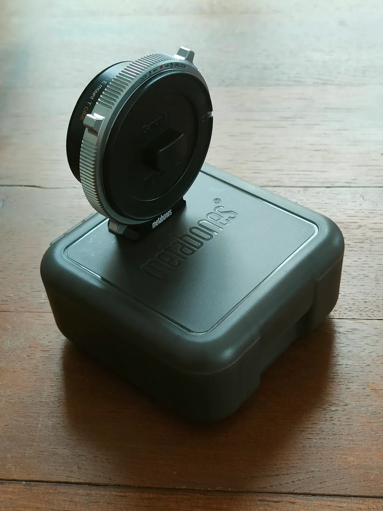 Metabones EF-E Mount T CINE - Photo 1 sur 2
