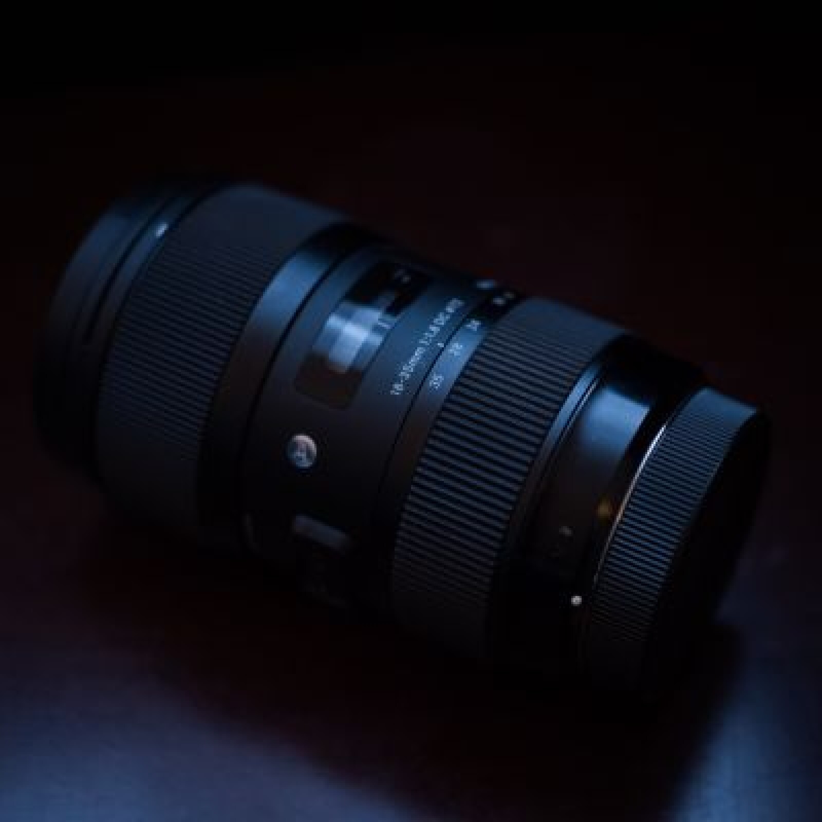 Zoom 18-35mm f/1.8 Sigma ART (EF mount + adaptateur Sony E) - Photo 1 sur 4