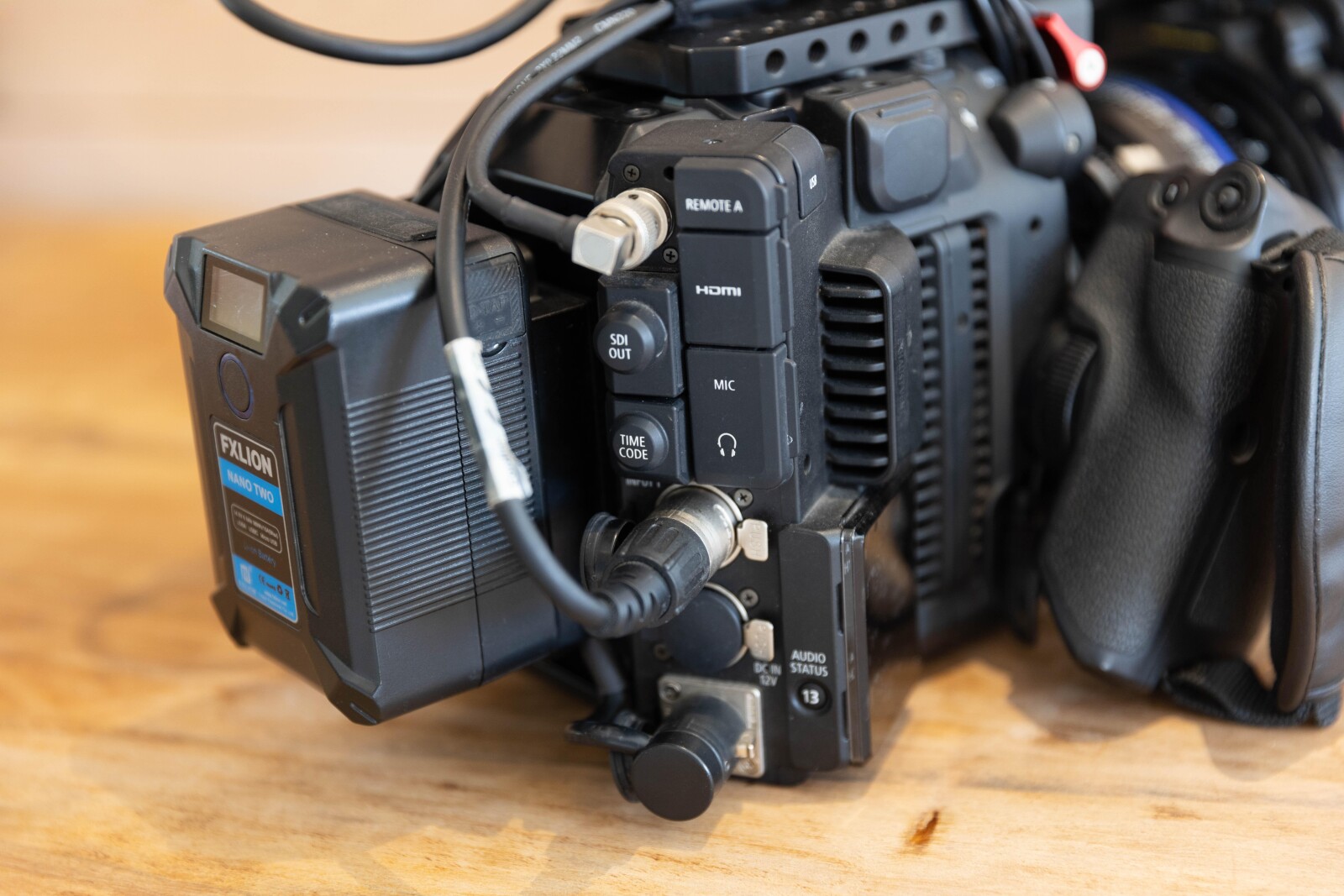 Canon C300 mark 3 - kit - Photo 4 sur 6