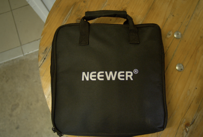 Location Panneaux Neewer RGB 480 LED
