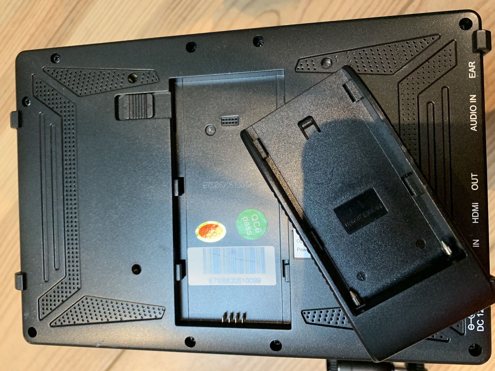 Moniteur video DSLR 7 pouces - Photo 3 sur 3
