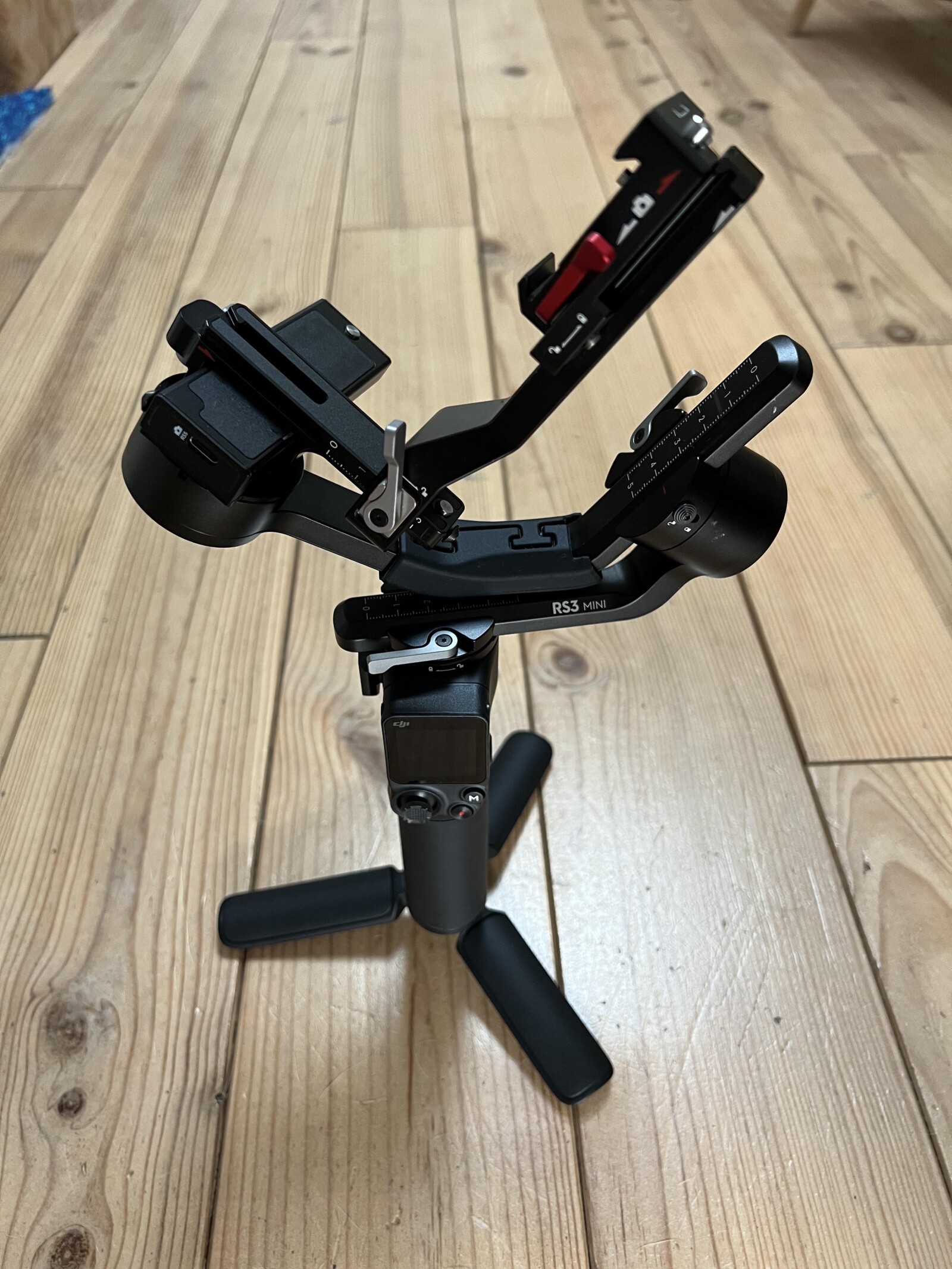 Stabilisateur DJI RS3 mini - Photo 2 sur 5