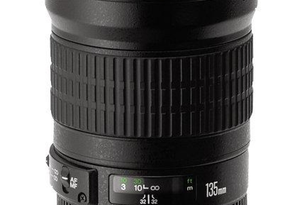Location Objectif Canon 135mm USM f/2 L - Lightyshare