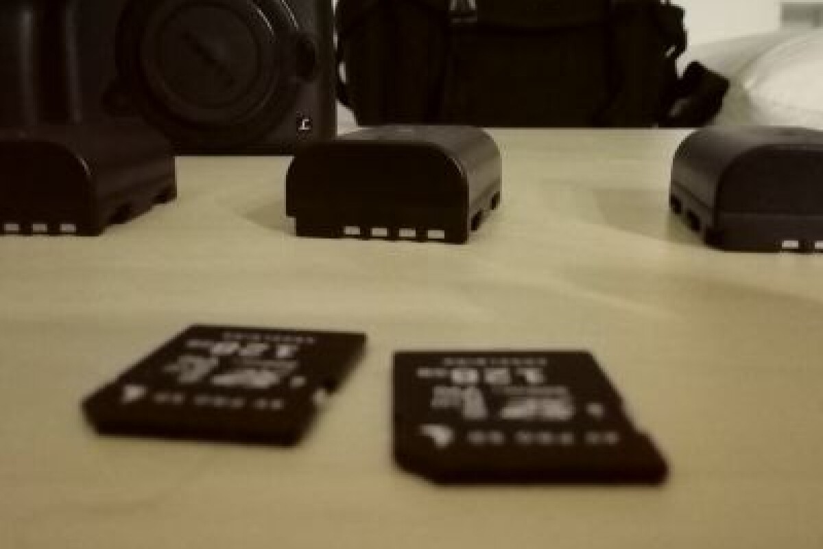 Location GH5S plus Meatbones canon EF - MICRO 4/3 Speed Booster BT4 - Lightyshare