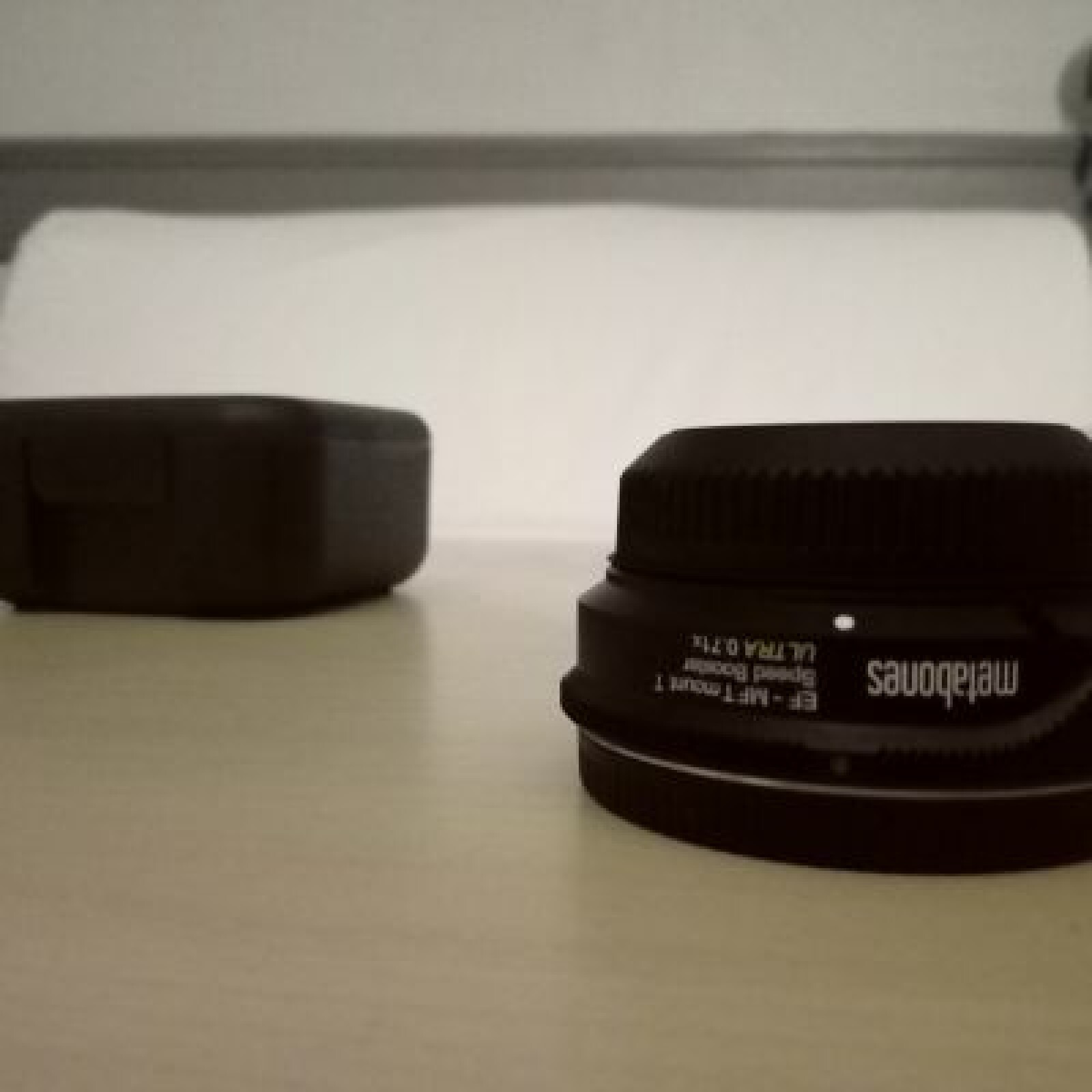 EF - MF T mount T speed booster ULTA 0.71x - Photo 4 sur 4
