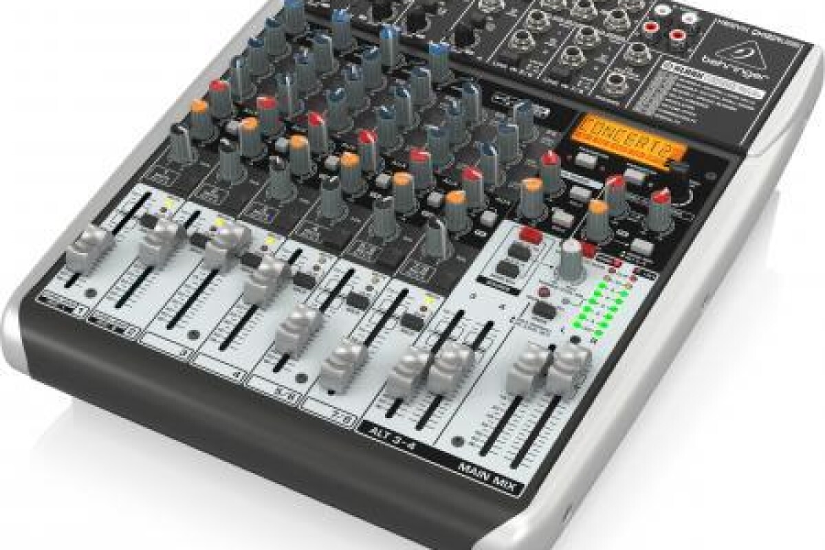 Location Console behringer xenyx qx1204 - Lightyshare