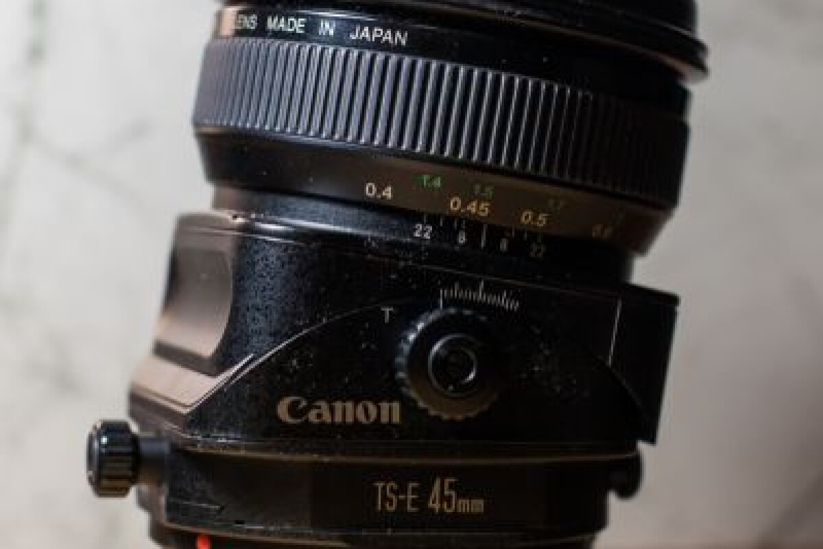 Location Canon TS-E 45mm f/2,8 - Lightyshare