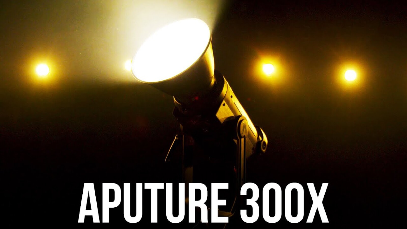 Pack Aputure 300x + Nanlite 60b + Diffuseurs + Trépied acier Neewer - Photo 1 sur 11